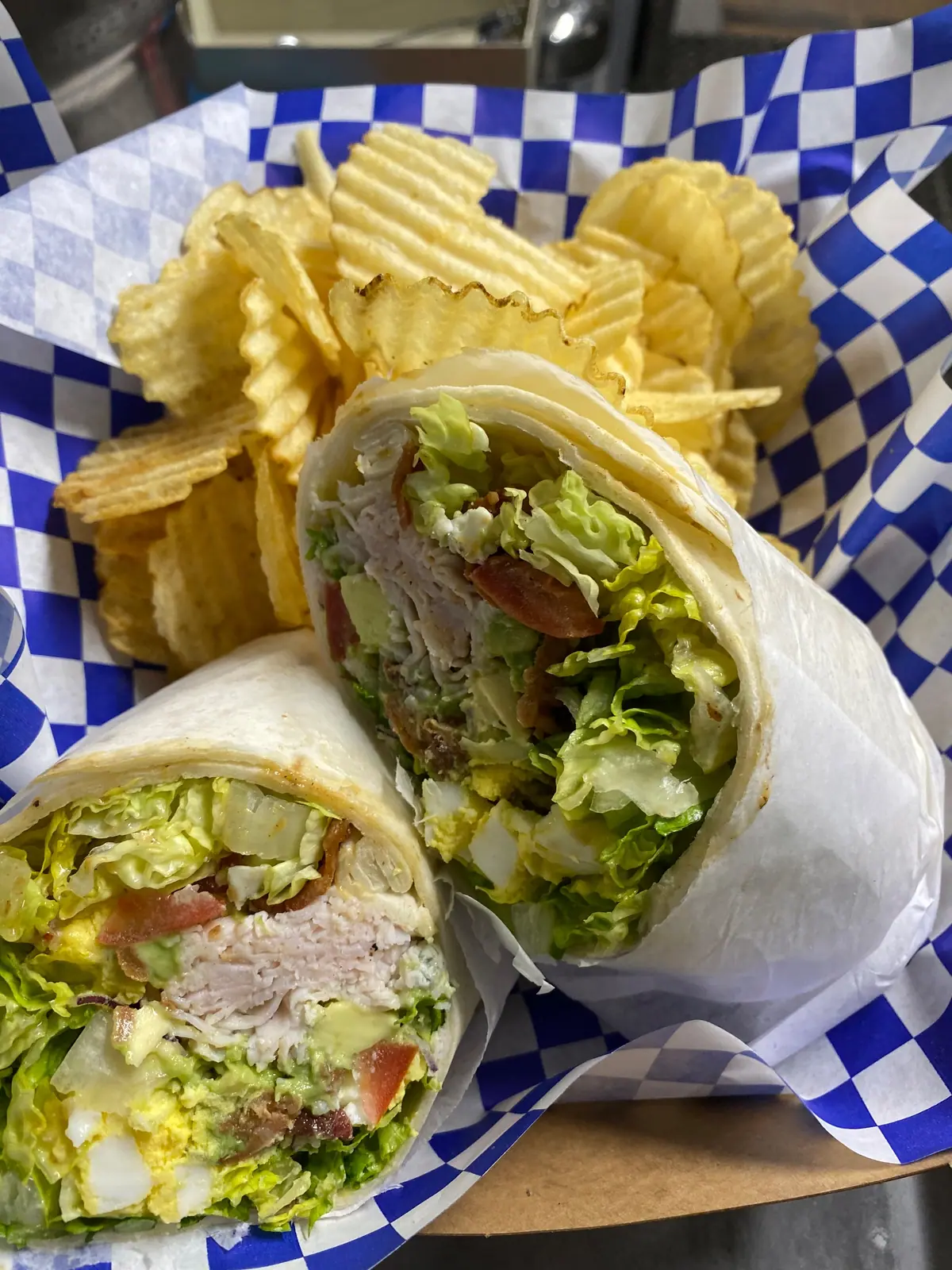 Capital City Wraps food truck catering in Fairlawn, AL