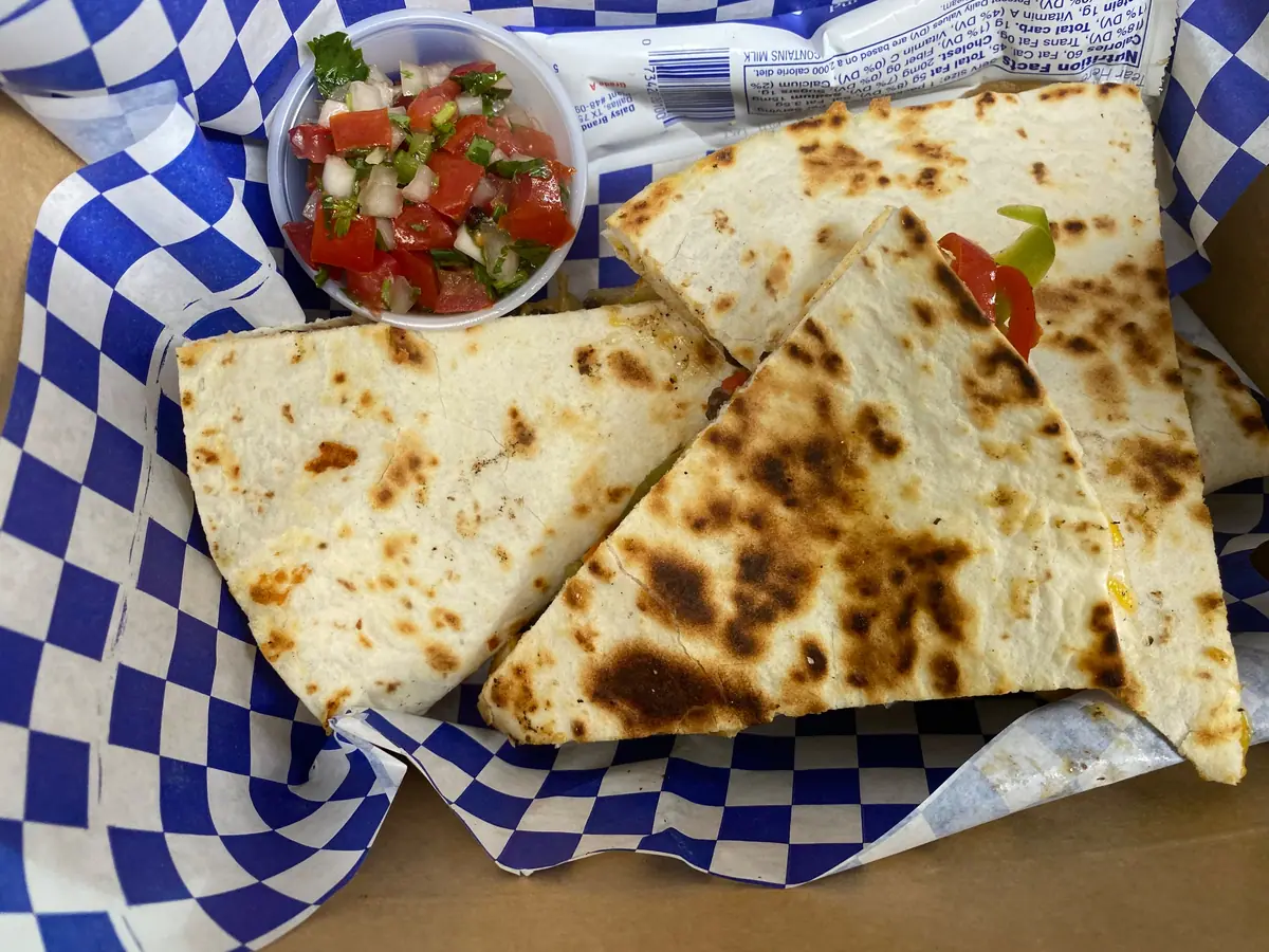 Capital City Wraps food truck catering in Exum, AL