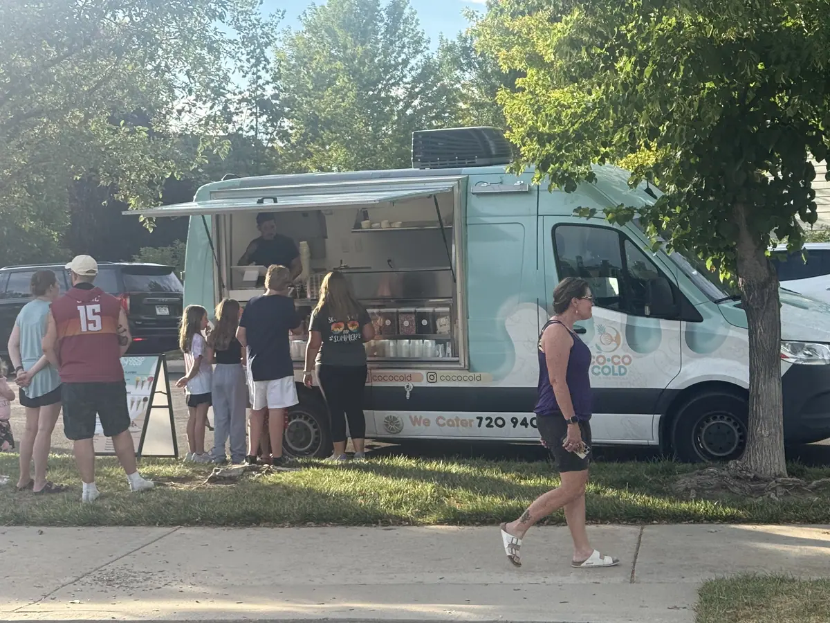 Mac 'N Cheese catering from a local food truck