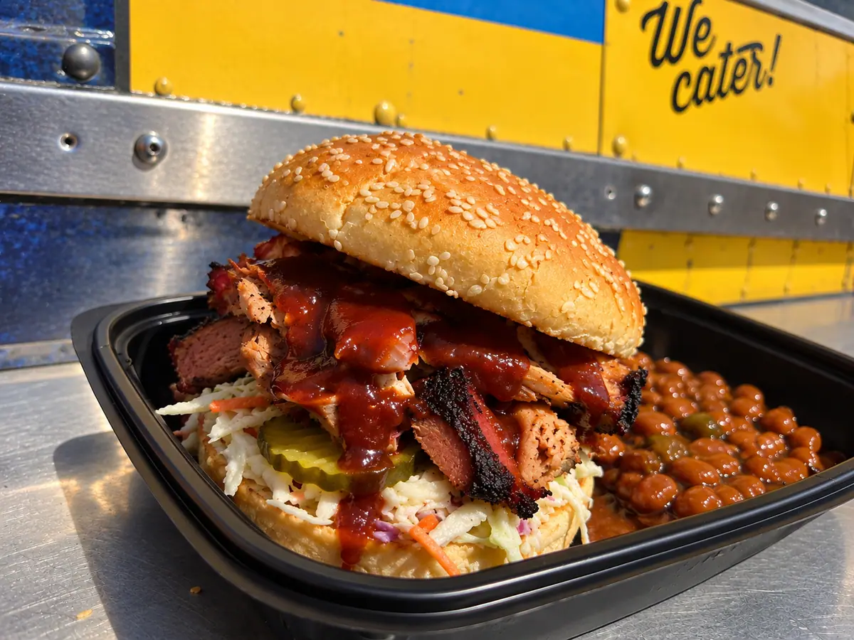 Food Truck Avenue food truck catering in Alsonia Colonia, TX