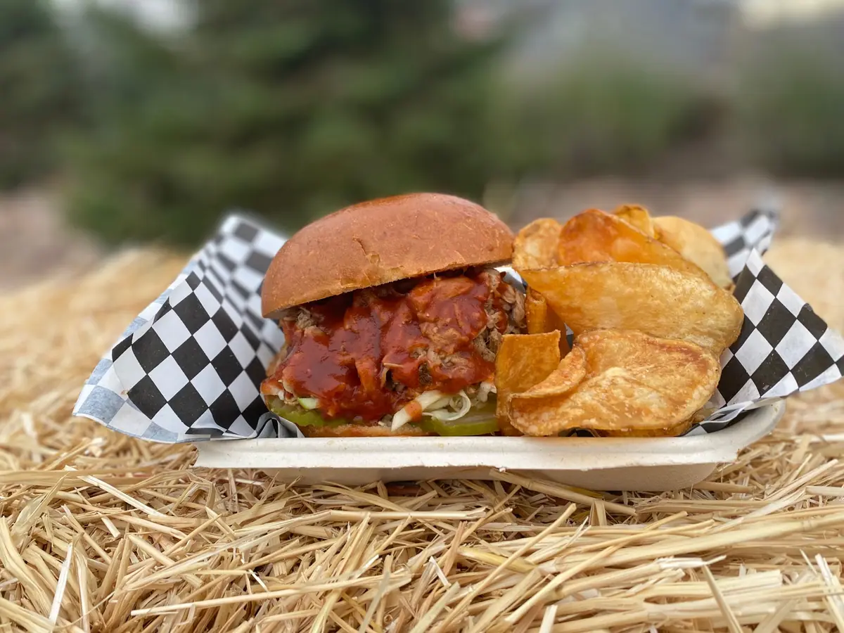 Colorado Pig Rig food truck catering in Fraser, MI