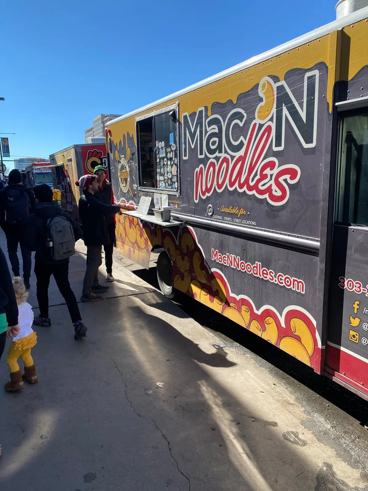 Mac N Noodles catering
