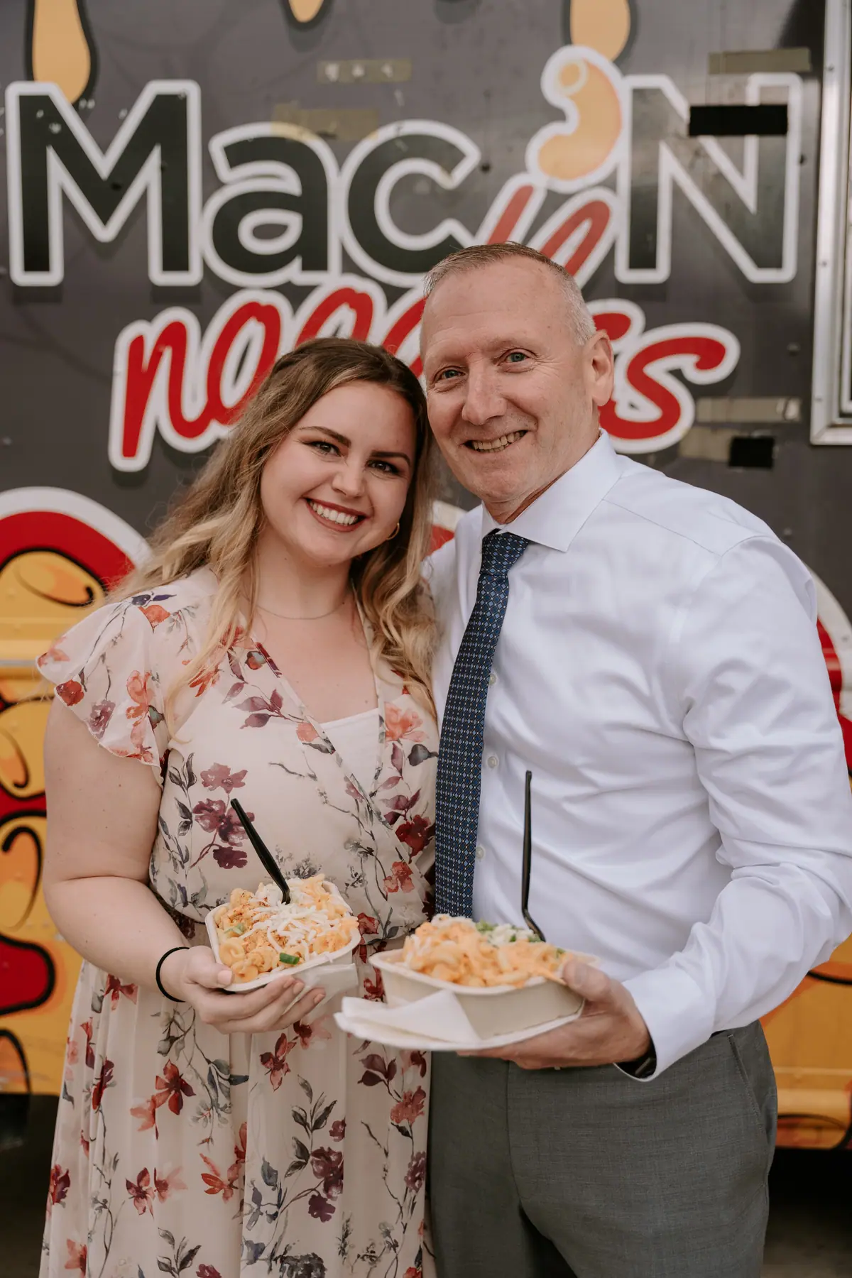 Mac N Noodles catering