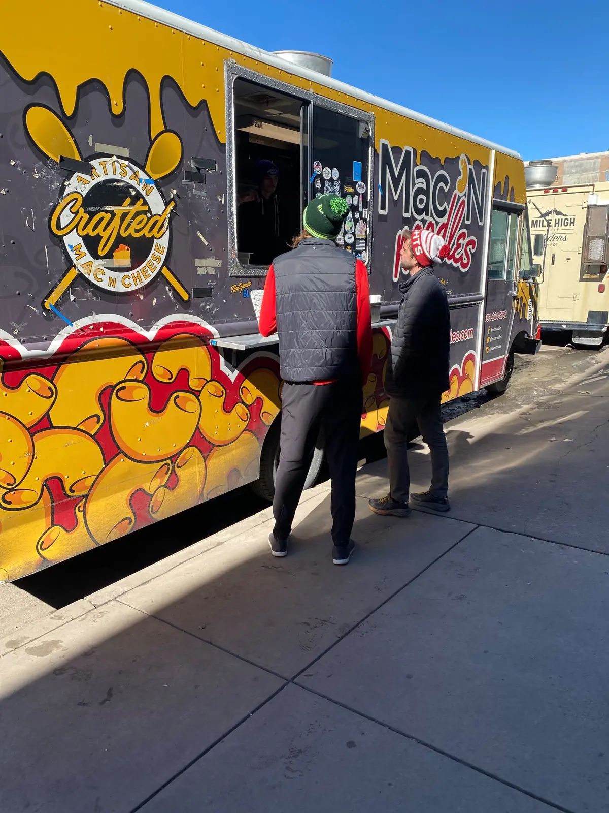 Mac N Noodles catering