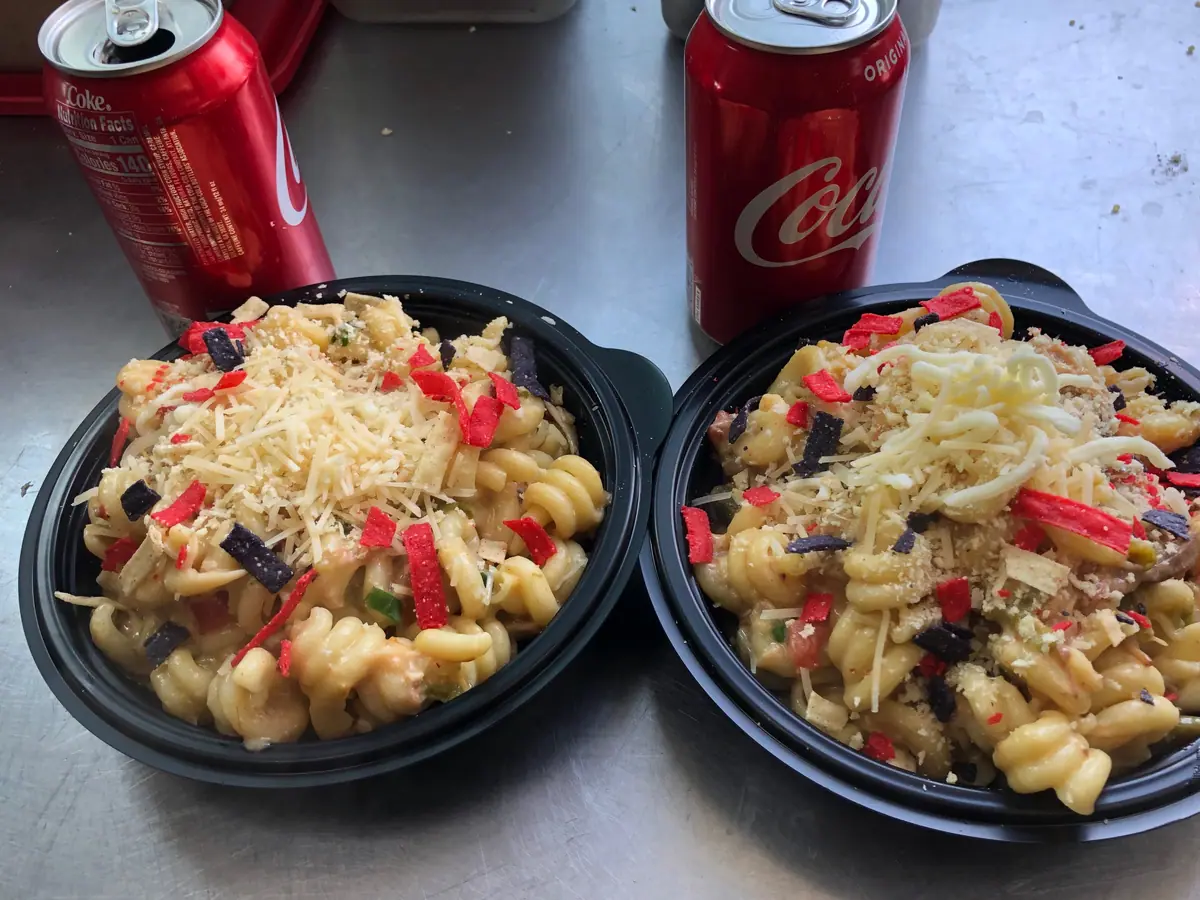 Mac N Noodles food truck catering in Maridale Estates, GA