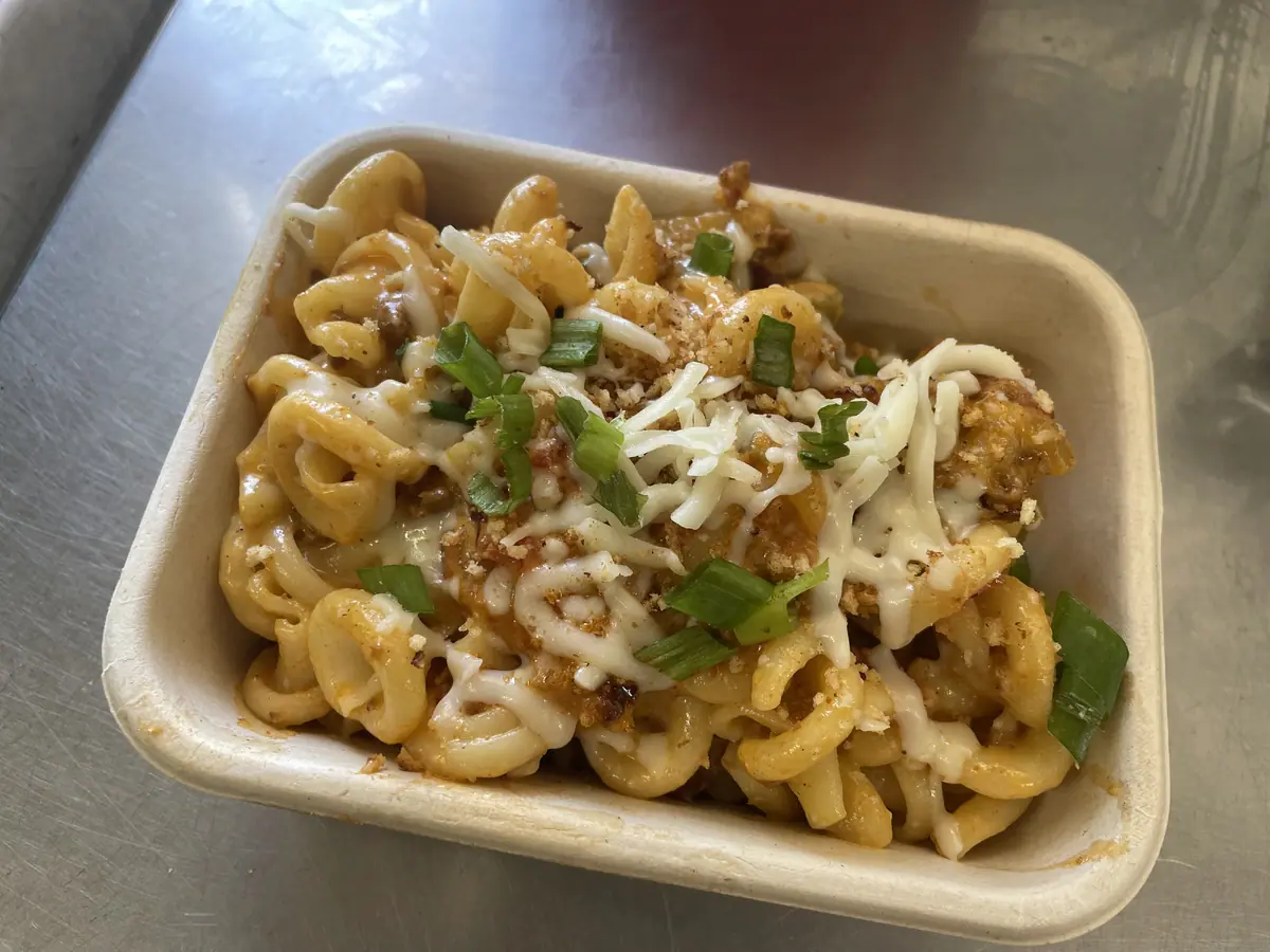 Mac N Noodles food truck catering in McElroys Mill, GA
