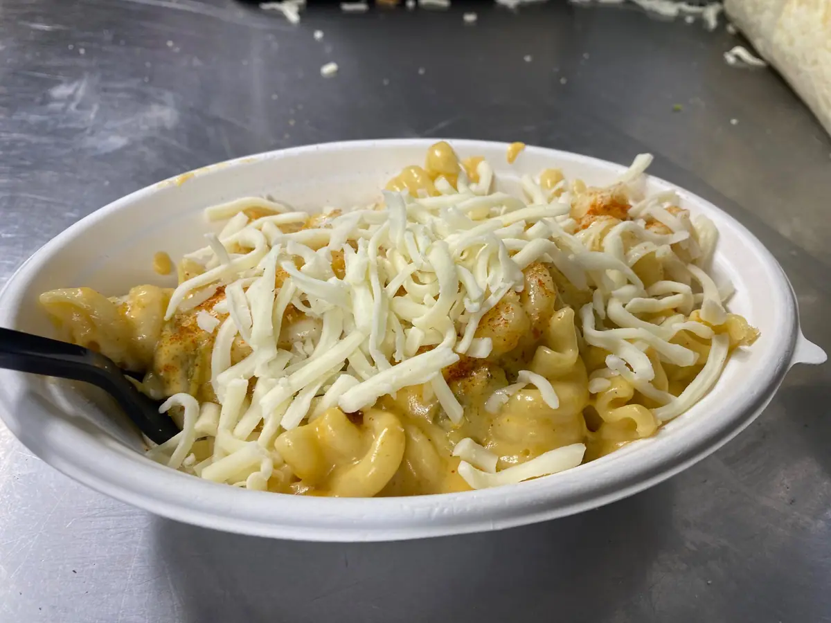 Mac N Noodles food truck catering in Menlo, GA