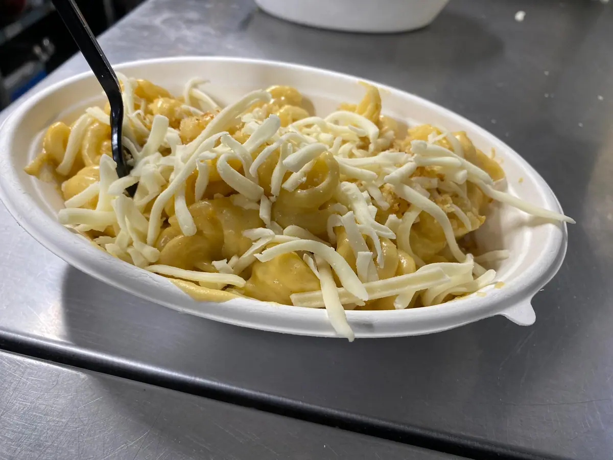 Mac N Noodles food truck catering in Laurel Creek, GA