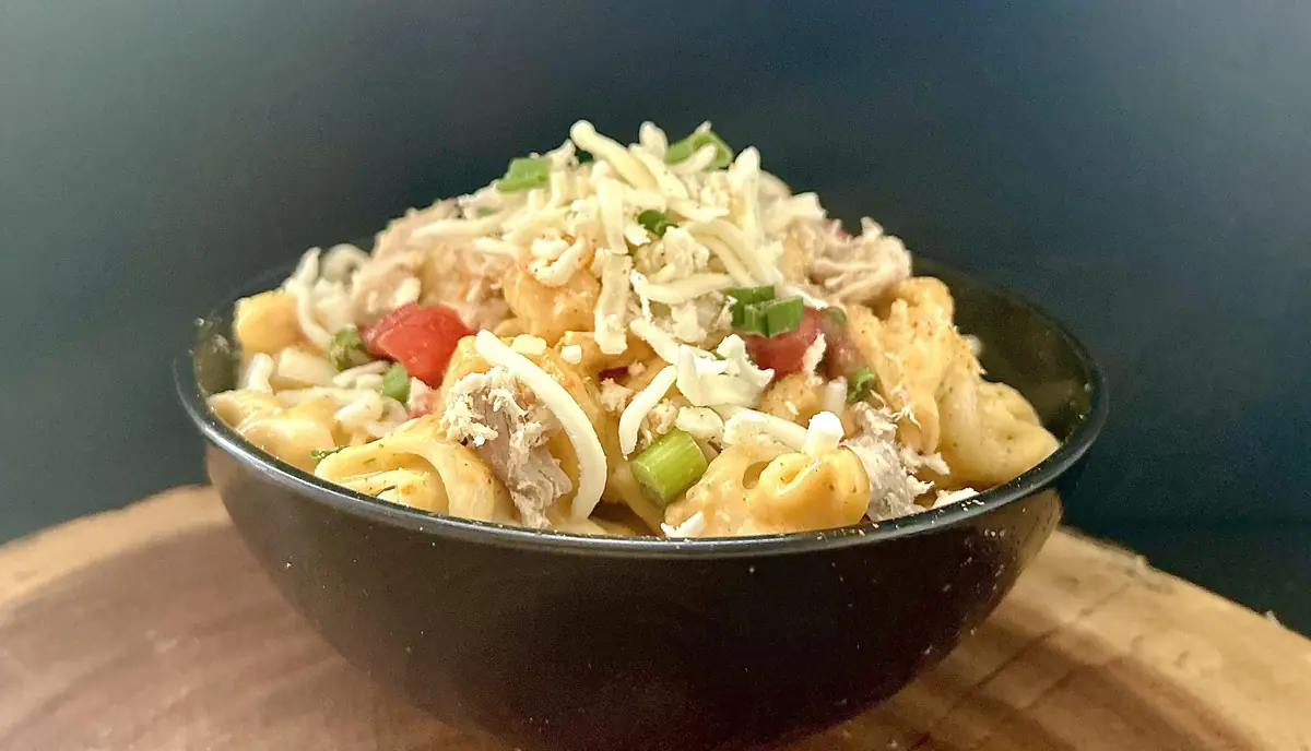 Mac N Noodles food truck catering in Parkchester, GA