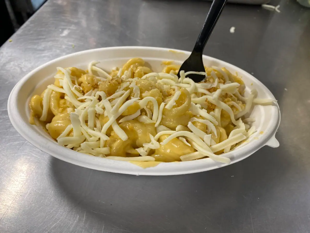 Mac N Noodles food truck catering in Naomi, GA