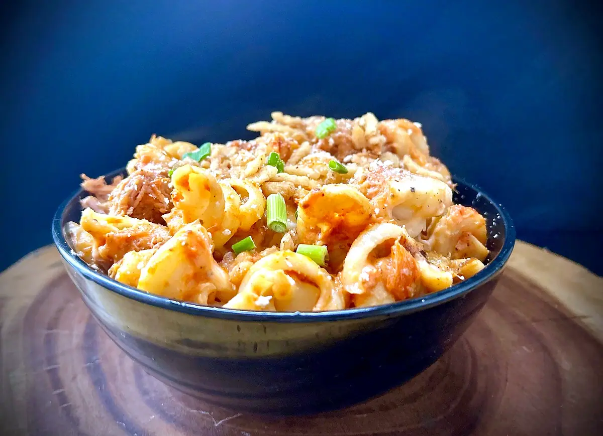 Mac N Noodles food truck catering in Northridge, GA