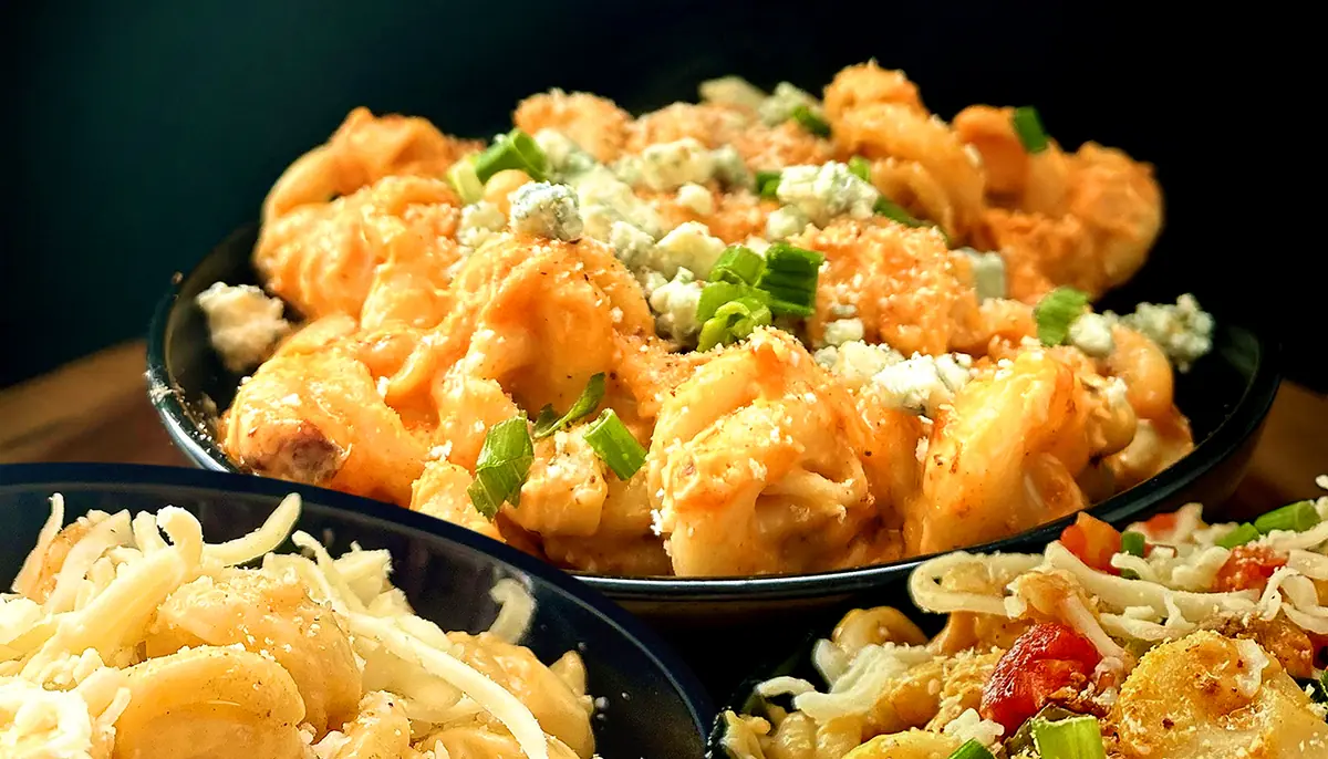 Mac N Noodles food truck catering in Morven, GA