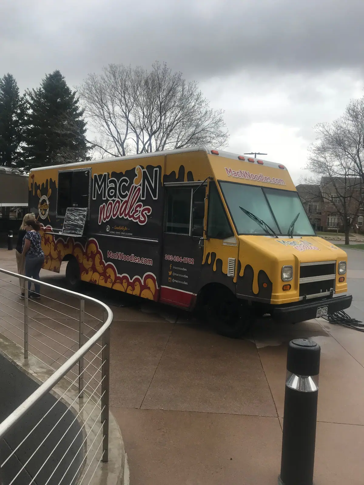 Mac N Noodles food truck at an event