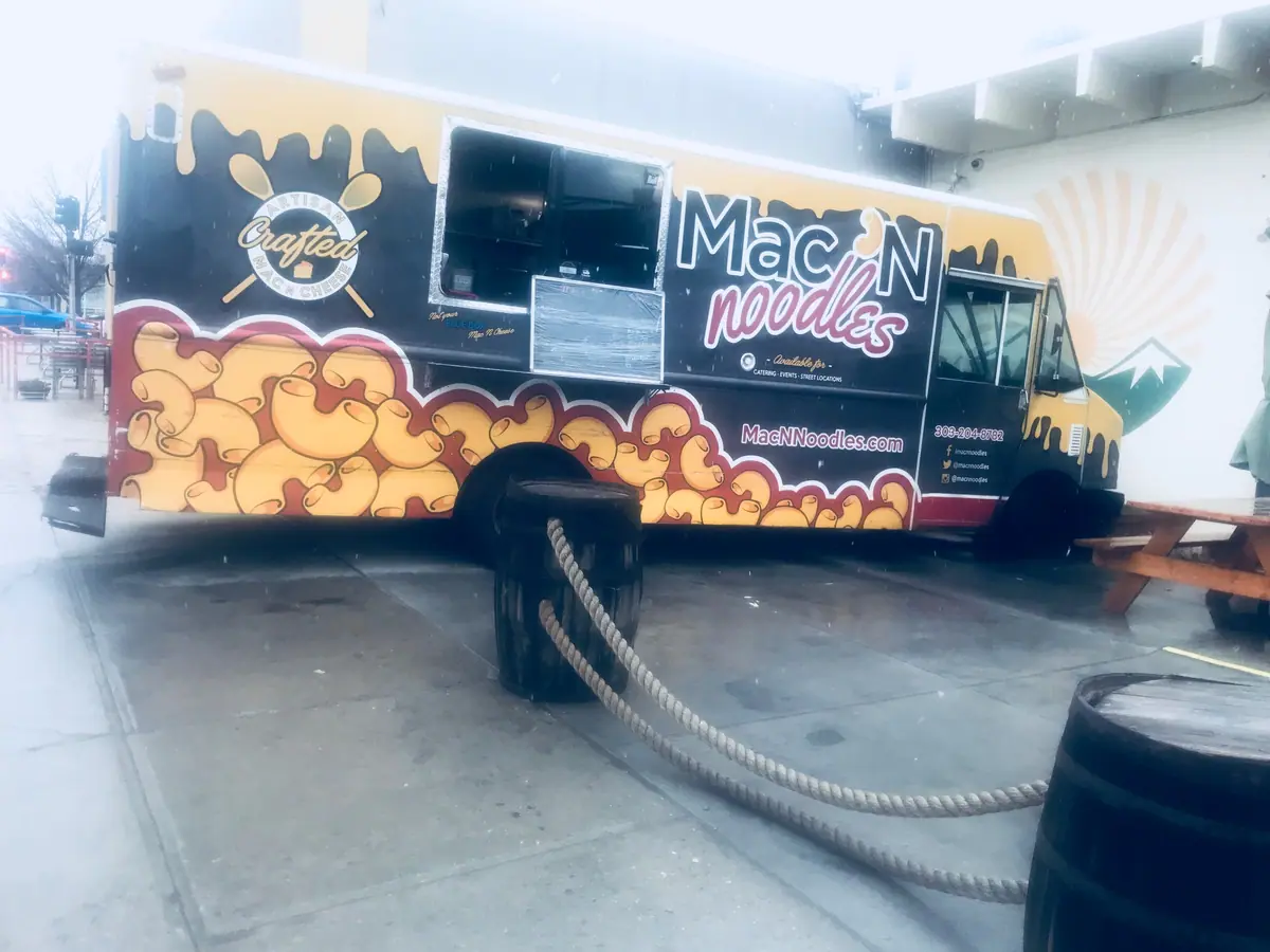 Mac N Noodles food truck at an event