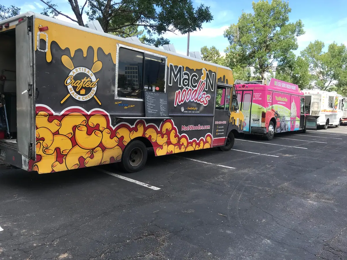 Mac N Noodles food truck at an event