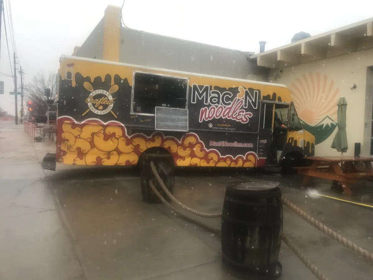Mac N Noodles food truck at an event