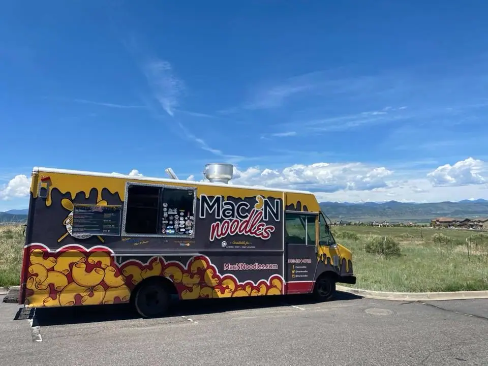 Mac N Noodles food truck at an event