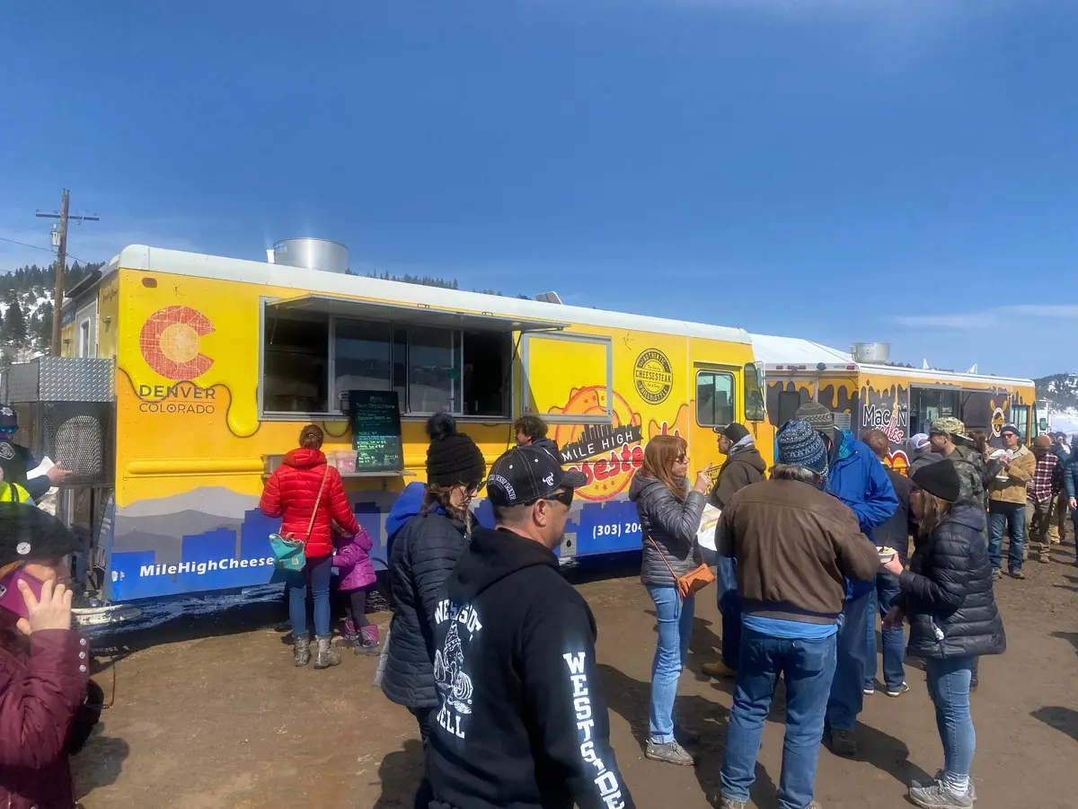 Mile High Cheesesteaks catering