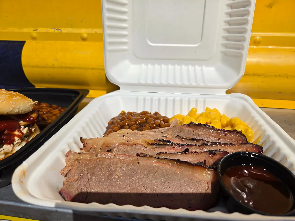 Smokin Zo's food truck catering in Hilltop Acres, DE