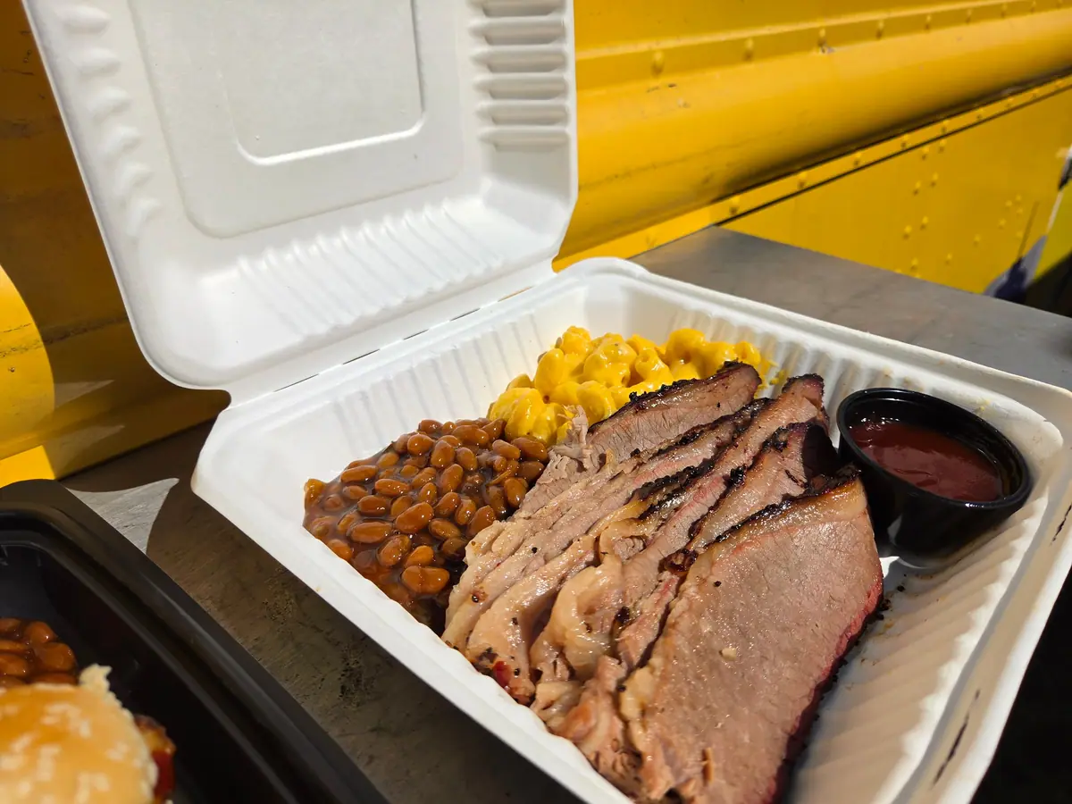 Smokin Zo's food truck catering in C H Taylor's Sanwaldrun Estates, IL