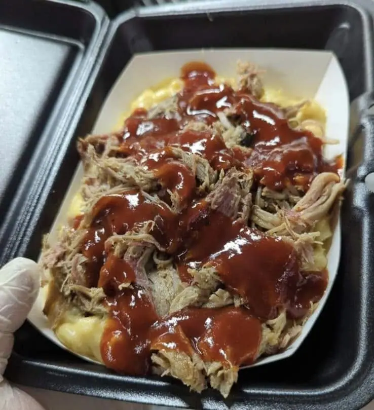 Smokin Zo's food truck catering in Alpena, MI