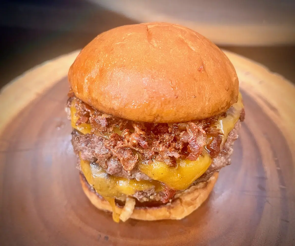 The Burger Bus food truck catering in South Moultrie, GA
