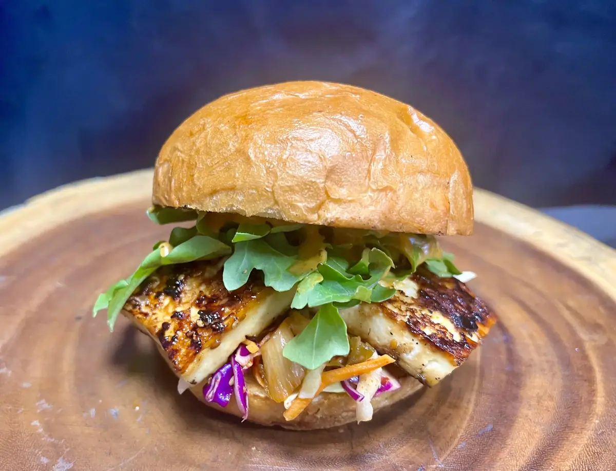 The Burger Bus food truck catering in Fishers Landing, MA