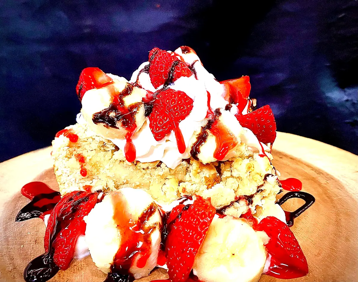 Dessert catering from a local food truck